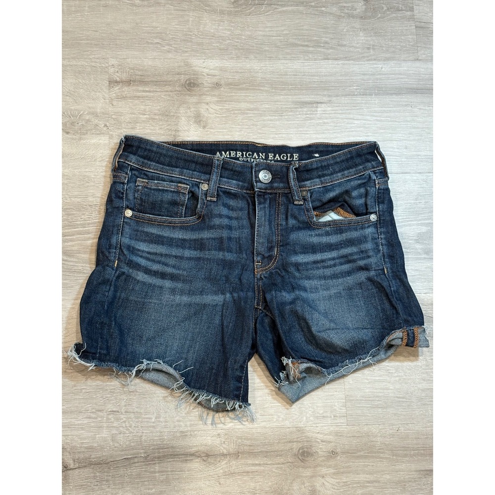 American Eagle Denim Shorts Next Level Stretch Dark Wash Frayed Hem Size‎ 6